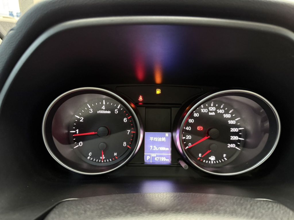 Haval M6 2021 модельного года PLUS 1.5TDCT Luxury Smart Connect Edition - AUTO STAR