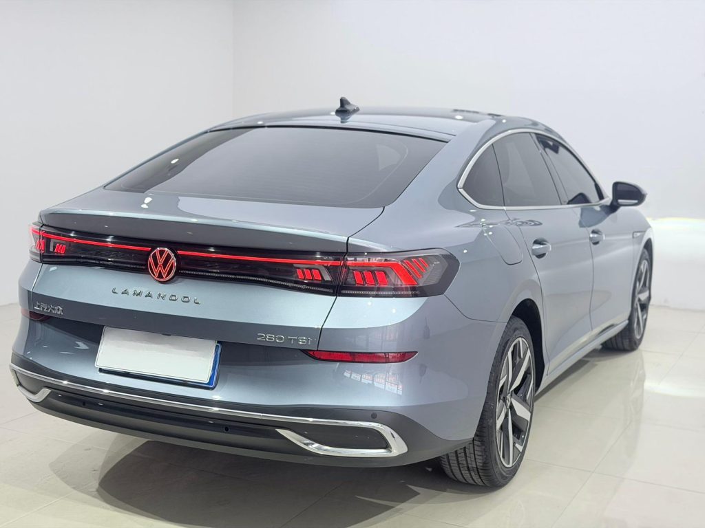 Volkswagen LAMANDO L 2023 года, синий, 280TSI DSG, версия «Cool & Spicy» - AUTO STAR