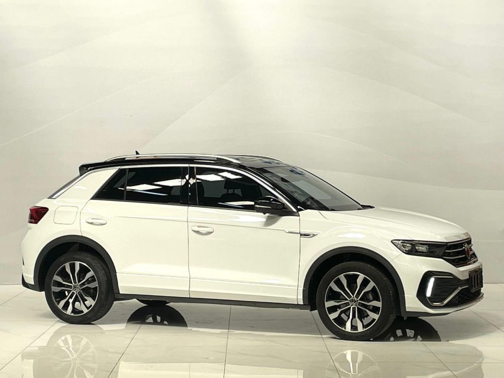Volkswagen T-ROC 2022 модельный год 280TSI DSG Передний привод R-Line Pro PLUS - AUTO STAR
