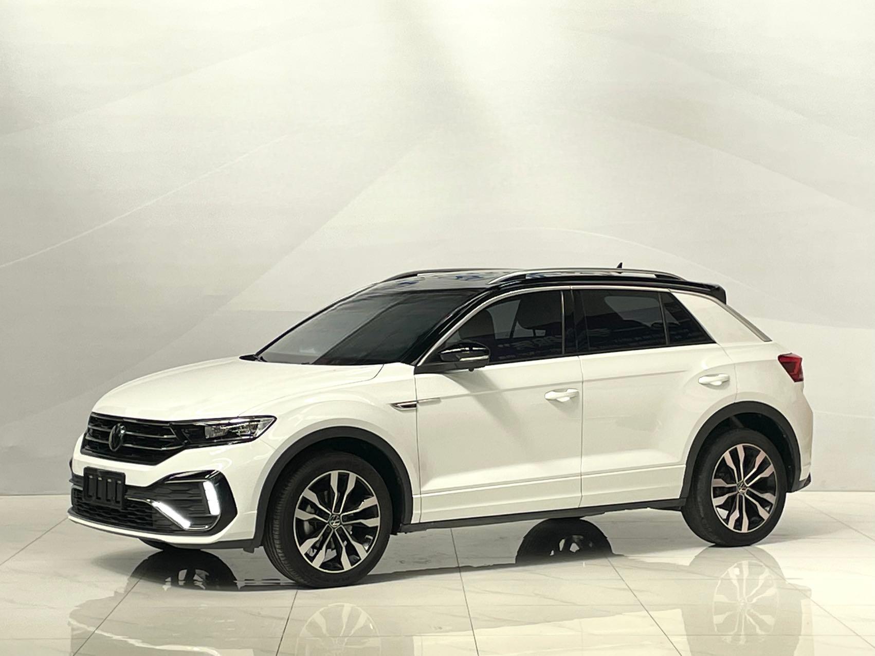 Volkswagen T-ROC 2022 модельный год  280TSI DSG  Передний привод  R-Line Pro PLUS
