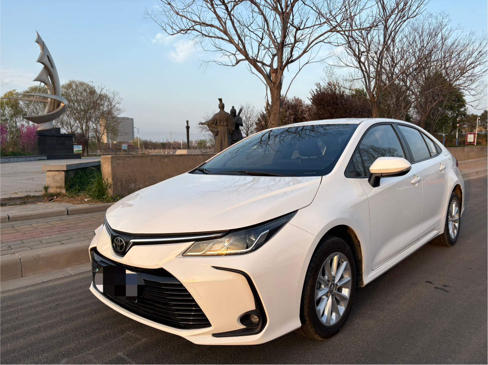 Toyota Corolla, белый, 2021 г. вып., 1.2T S-CVT Elite PLUS