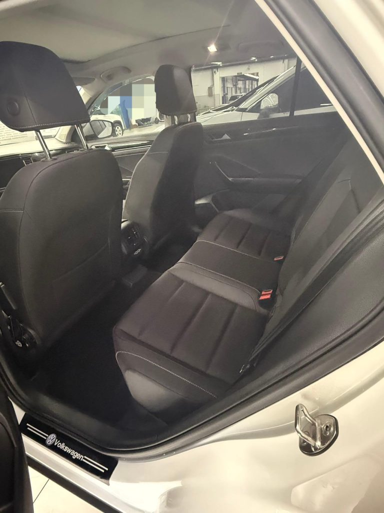 Volkswagen T-ROC, 2021 г. выпуска, 280TSI DSG, передний привод, версия «Comfort & Connect» - AUTO STAR