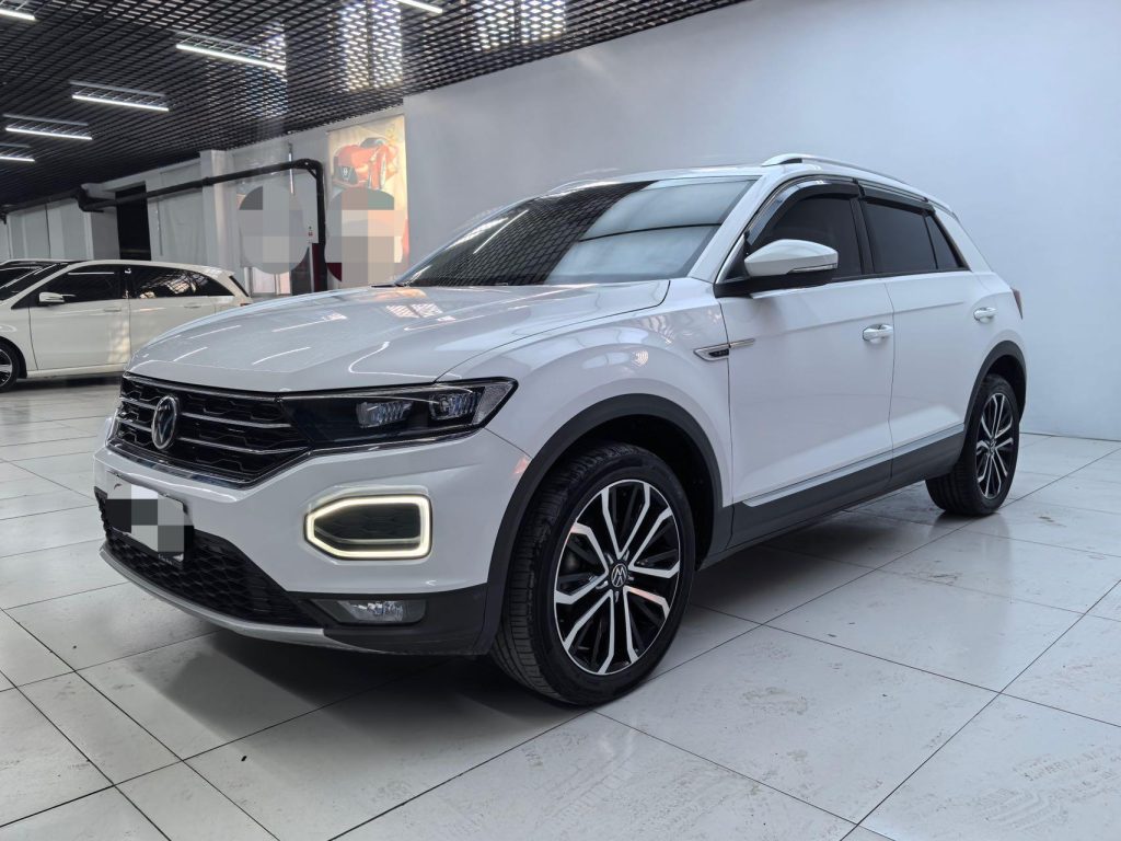 Volkswagen T-ROC, 2021 г. выпуска, 280TSI DSG, передний привод, версия «Comfort & Connect» - AUTO STAR