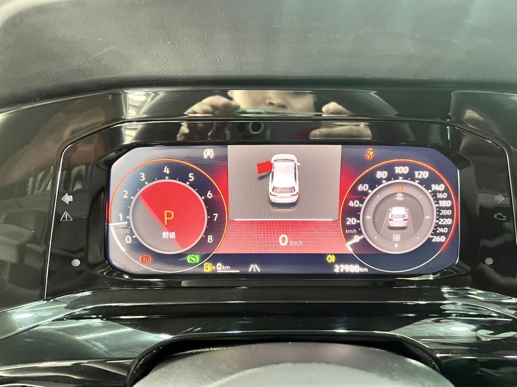 Volkswagen Golf 2021 года, 280TSI DSG R-Line - AUTO STAR