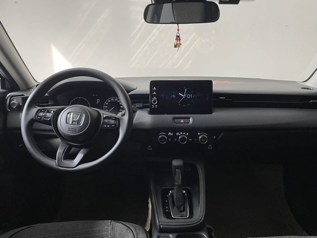 Honda Vezel, 2023 г. выпуска, 1,5 л, CVT, версия «Tech» - AUTO STAR