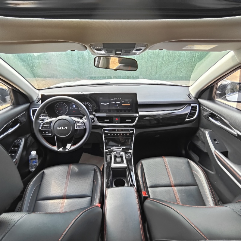 Kia KX3, модель 2021 года, 1,5 л, CVT, версия «Trend» - AUTO STAR