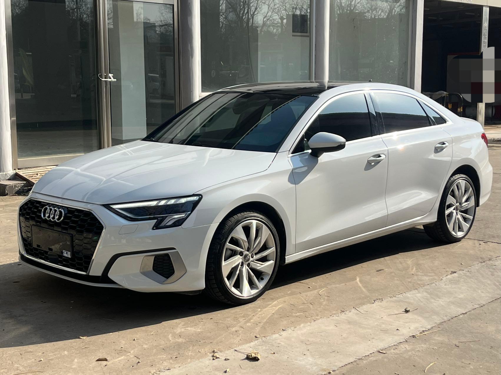Audi A3 Limousine 2022 года,35 TFSI, версия «Luxury Elegance»