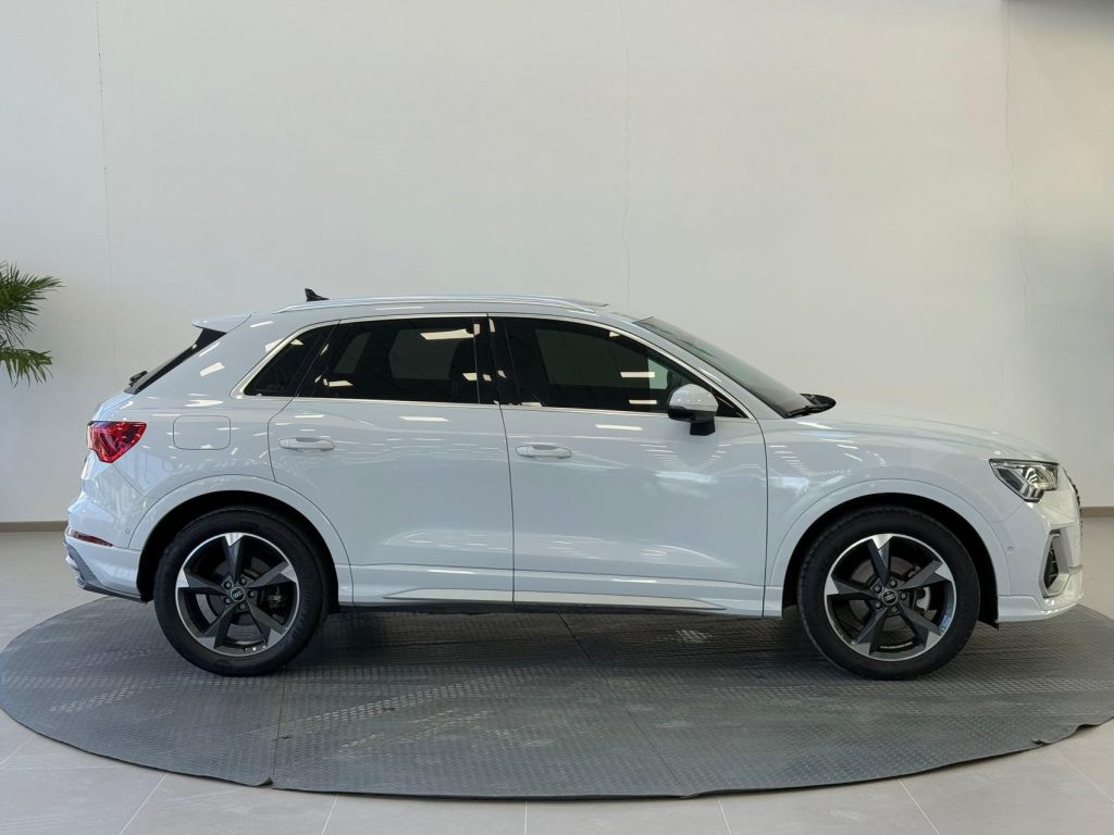 Audi Q3 2022 модельного года 35 TFSI версия «Sporty» Стандарт China VI - AUTO STAR