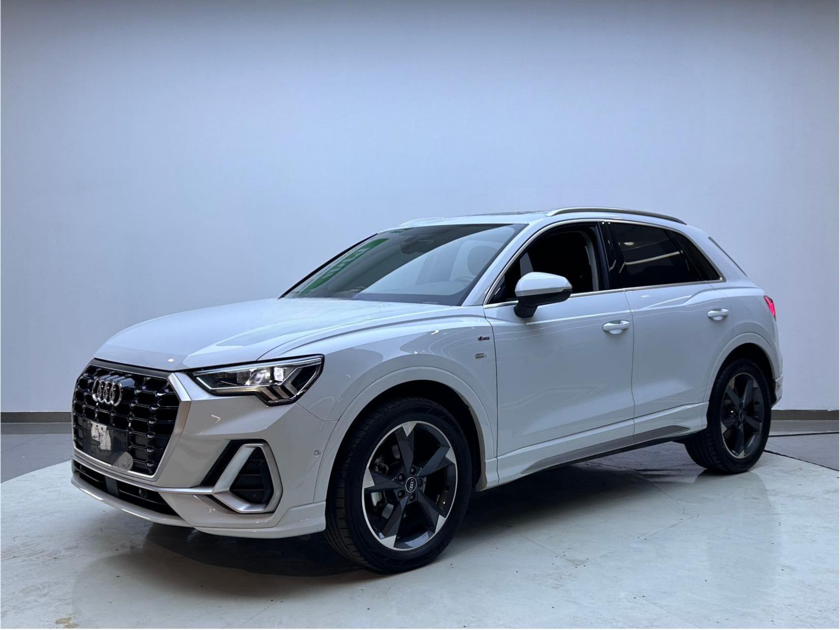 Audi Q3 2022 модельный год  35 TFSI  Версия «Sporty»  Стандарт China VI