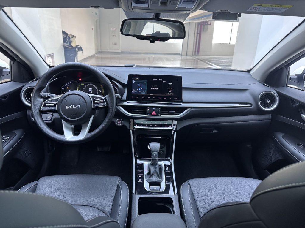 Kia K3 2021 модельный год обновленная версия 1,5 л CVT Fashion - AUTO STAR