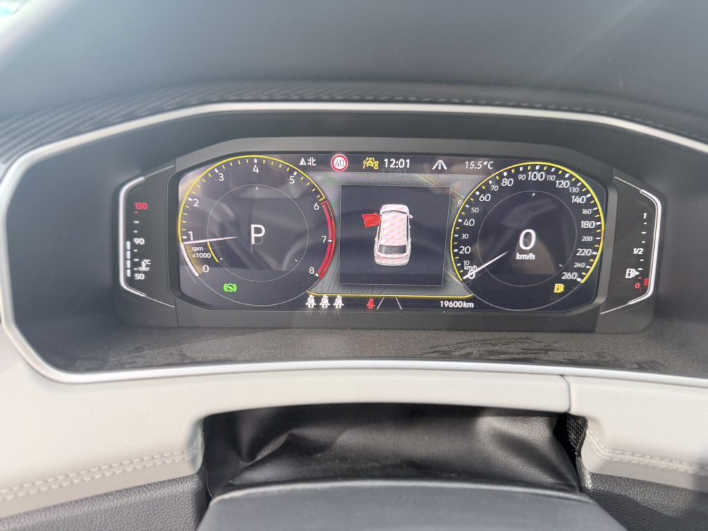 TARRON 2023 года, 280TSI, передний привод, версия «Luxury PLUS Advanced» - AUTO STAR