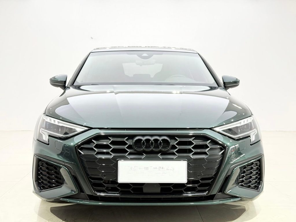 Audi A3 2023 года, Sportback 35TFSI, версия «Sporty» - AUTO STAR