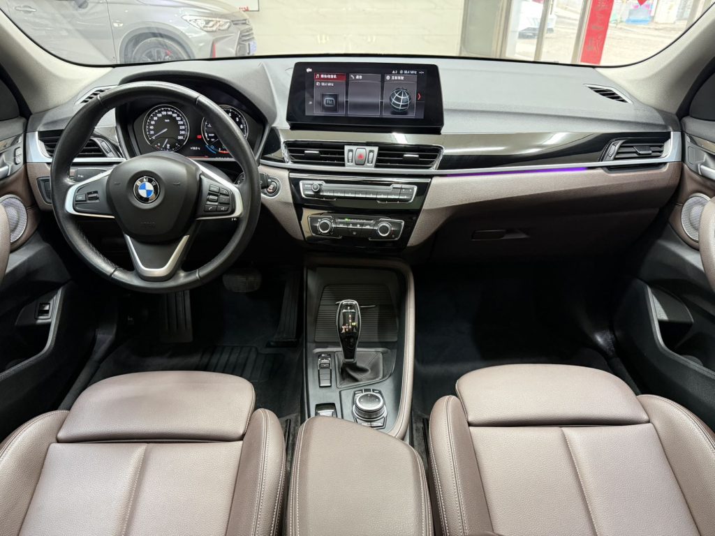 BMW X1 2022 модельного года sDrive20Li Комплектация «Style» - AUTO STAR