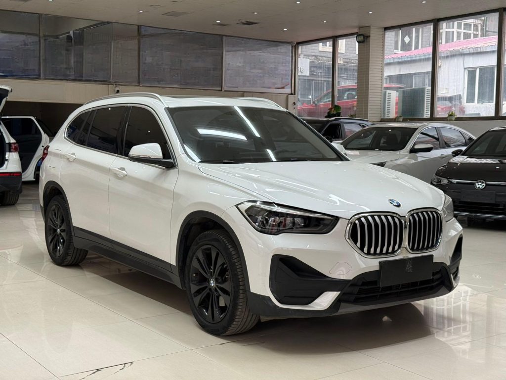 BMW X1 2022 модельного года sDrive20Li Комплектация «Style» - AUTO STAR