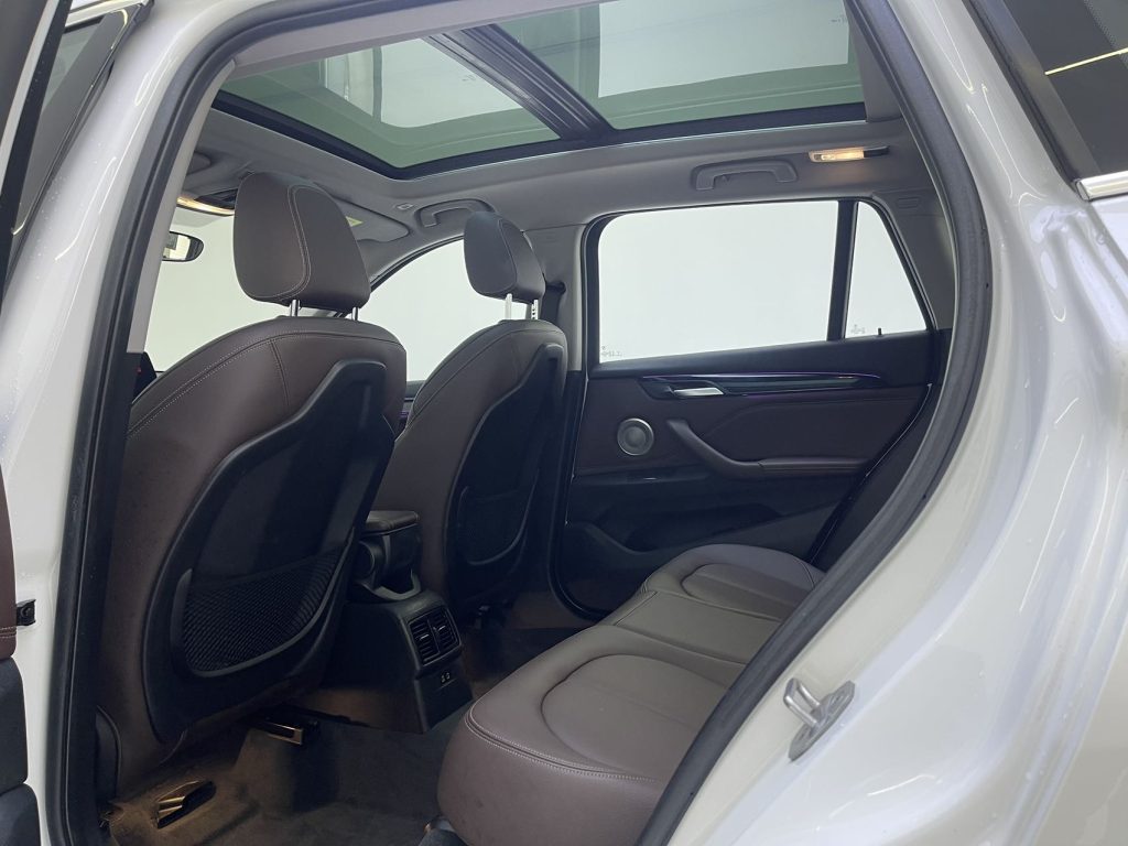 BMW X1 2022 модельного года sDrive20Li версия «Luxury» - AUTO STAR