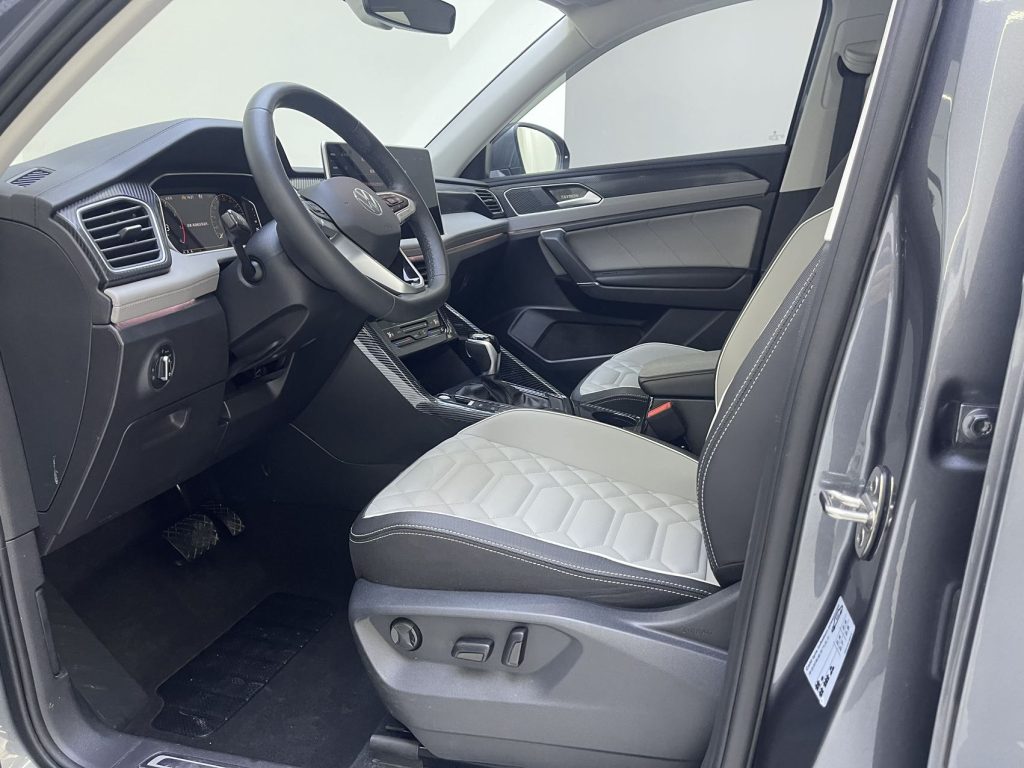 Volkswagen TAYRON 2023 модельный год 280TSI Передний привод, версия «Luxury Plus Advanced» - AUTO STAR