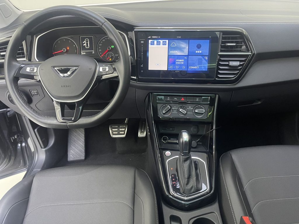 Jetta VS7 2022 года выпуска, версия «Black Edge», 1.4T, автоматическая коробка передач, версия «Yuexiang Pro» - AUTO STAR