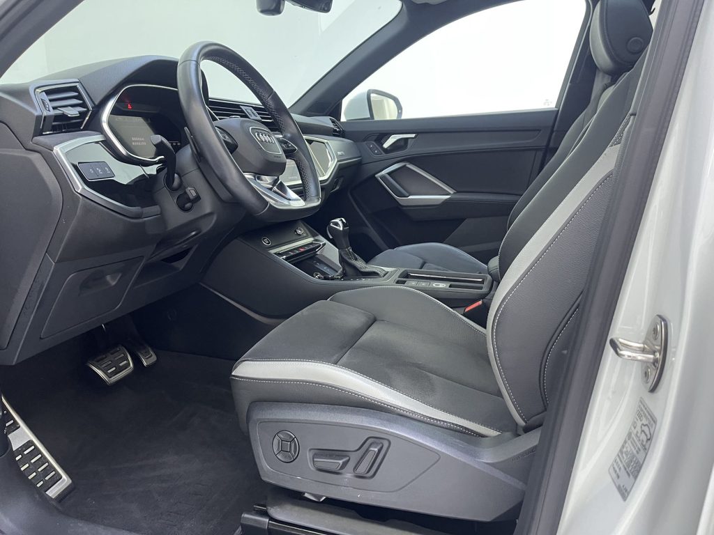 Audi Q3 2022 модельного года 35 TFSI версия «Sporty» - AUTO STAR