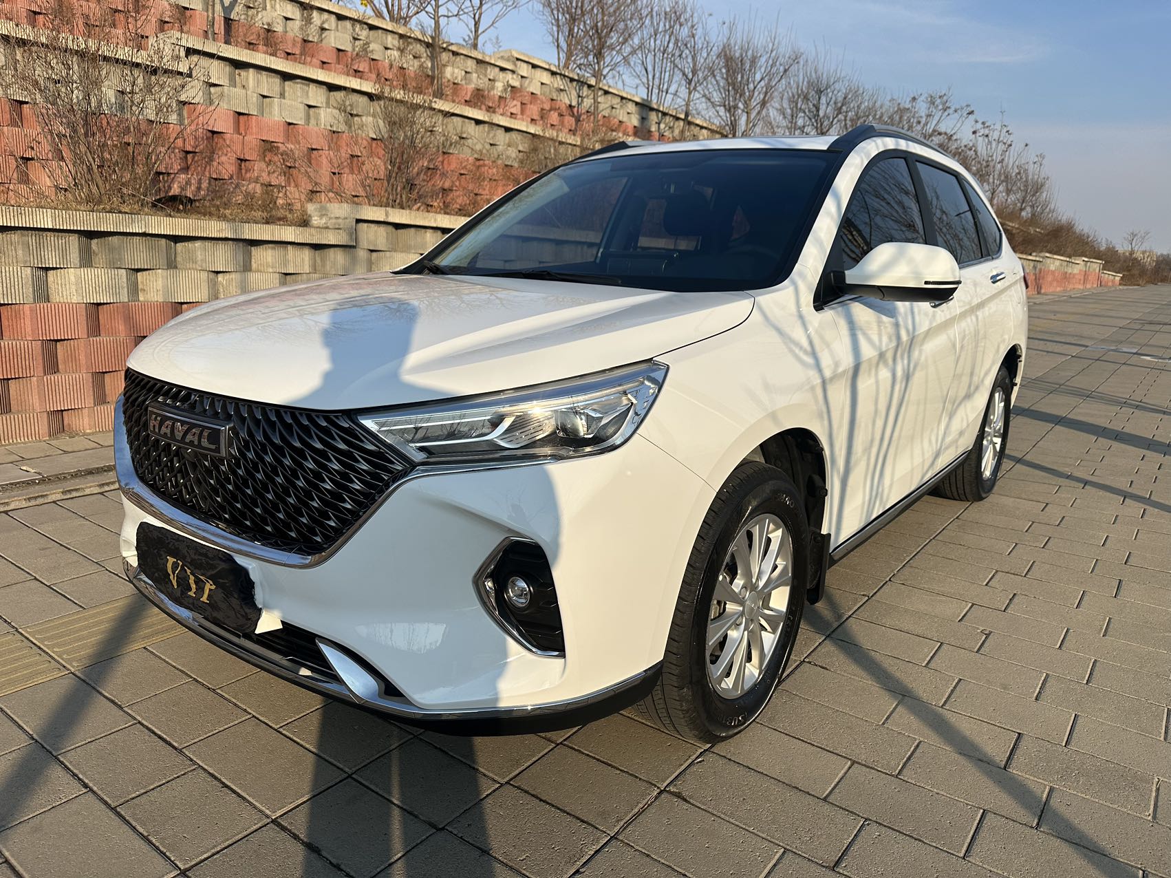 Haval M6 2021 модельный год  PLUS 1.5T DCT  Комплектация «Luxury Smart Connect»