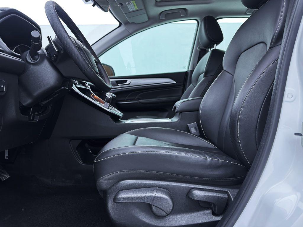 Haval M6 2021 модельного года PLUS 1.5T DCT, версия «Luxury Smart Connect» - AUTO STAR