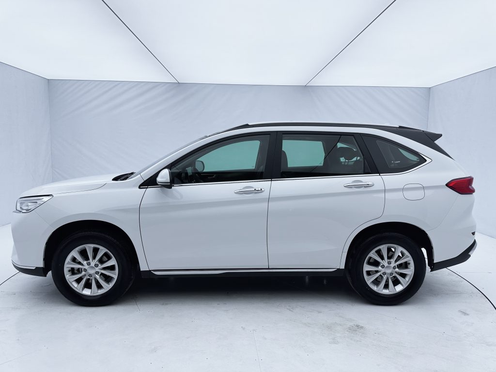 Haval M6 2021 модельного года PLUS 1.5T DCT, версия «Luxury Smart Connect» - AUTO STAR