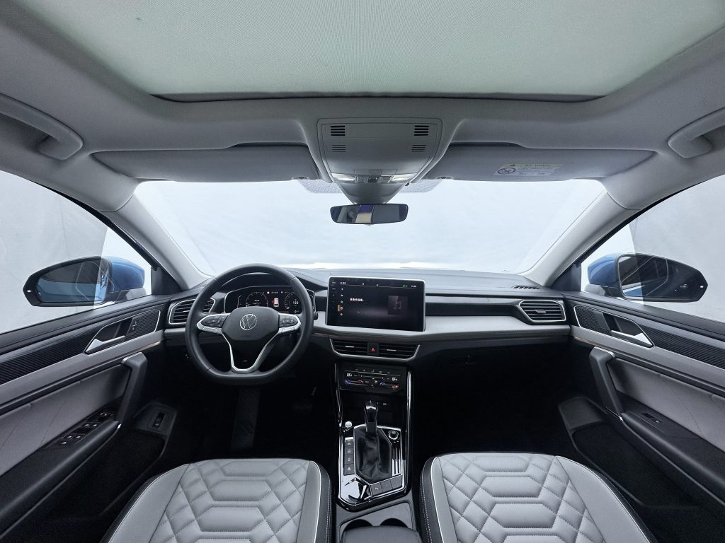Volkswagen TAYRON, 2023 модельный год, 280TSI, передний привод, версия «Luxury Plus Advanced» - AUTO STAR