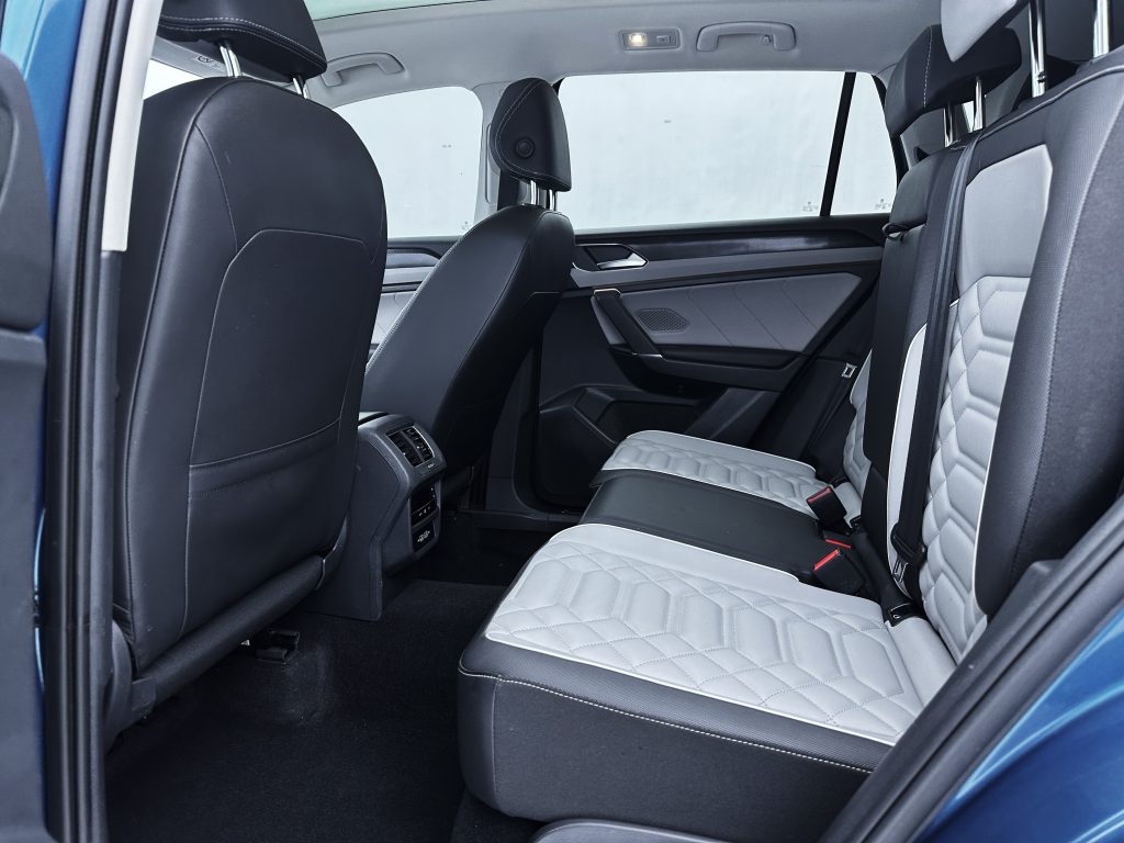 Volkswagen TAYRON, 2023 модельный год, 280TSI, передний привод, версия «Luxury Plus Advanced» - AUTO STAR