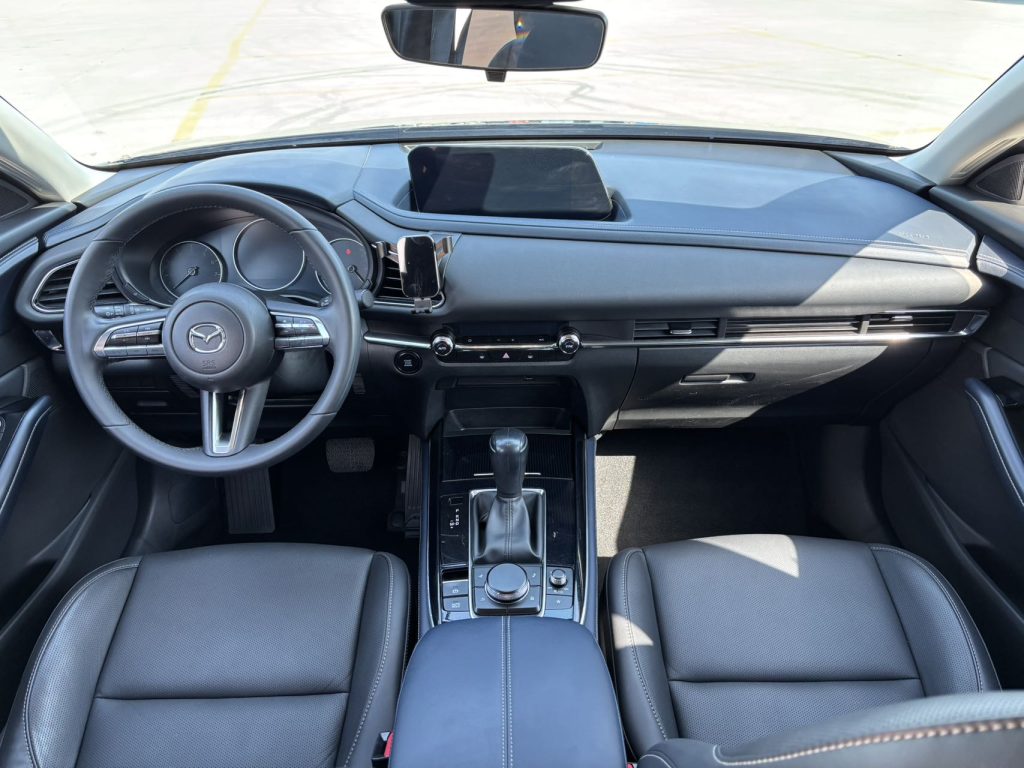 Mazda CX-30 2022 года выпуска, цвет , 2,0 л, АКПП, комплектация - AUTO STAR