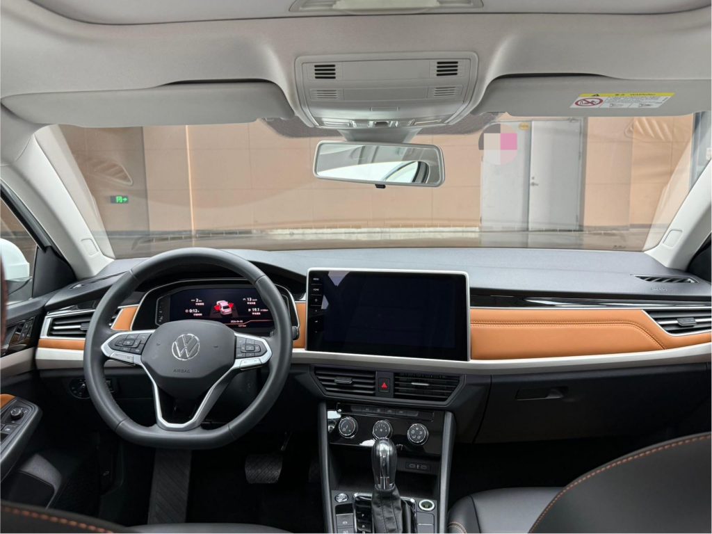 Volkswagen Bora 2023 года, 200TSI DSG, Smart Drive PRO - AUTO STAR