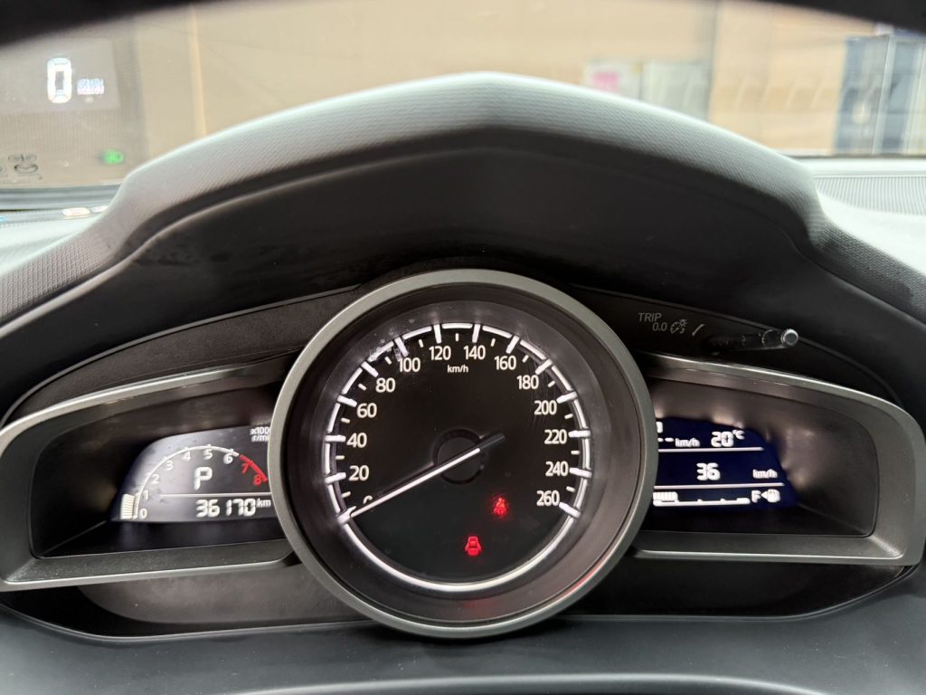 Mazda CX-4 2021 года выпуска, версия «Blue Sky Vitality» - AUTO STAR