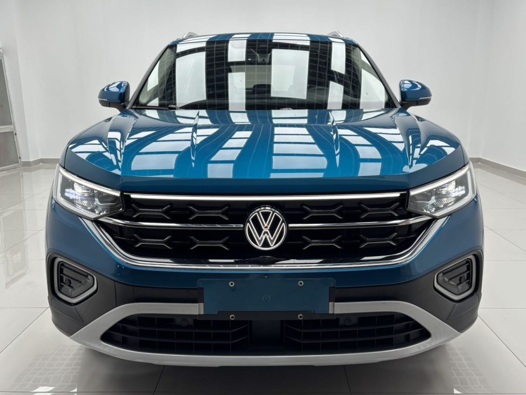 TAYRON 2023 года, 280TSI, передний привод, версия «Luxury PLUS Advanced» - AUTO STAR