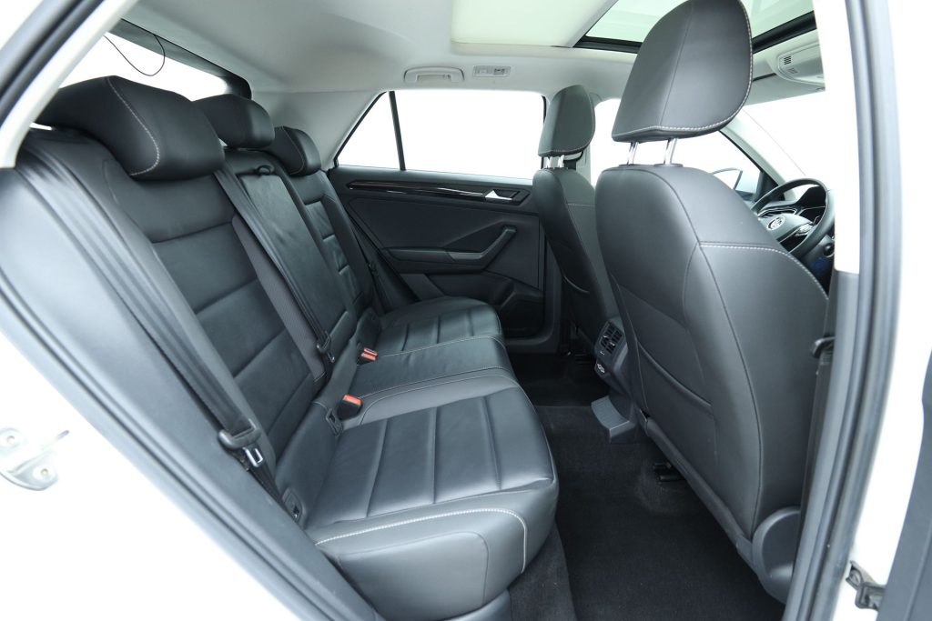 T-Roc 2022 года, 280TSI, DSG, передний привод, версия «Comfort PLUS» - AUTO STAR