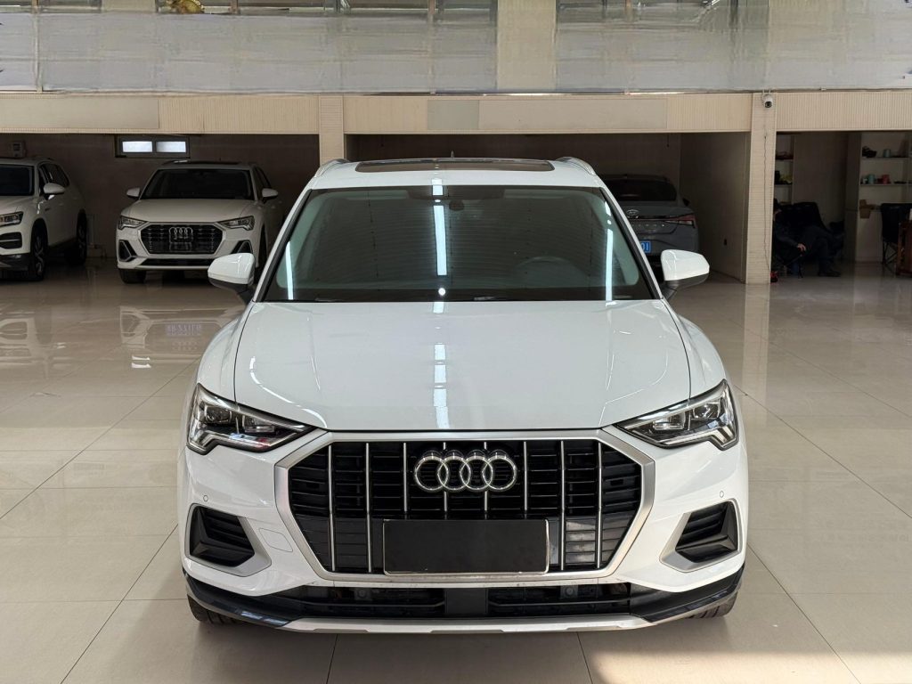 Audi Q3 2022 модельного года, версия 35TFSI «Stylish & Elegant» - AUTO STAR