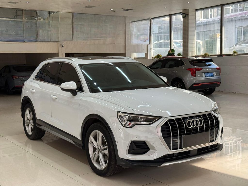 Audi Q3 2022 модельного года, версия 35TFSI «Stylish & Elegant» - AUTO STAR