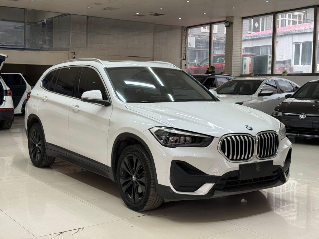 BMW X1 2022 модельного года sDrive20Li Комплектация «Style» - AUTO STAR