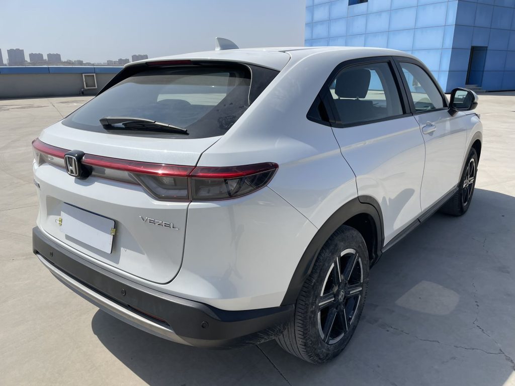 Honda Vezel, 2023 г. выпуска, 1,5 л, CVT, версия Elite - AUTO STAR