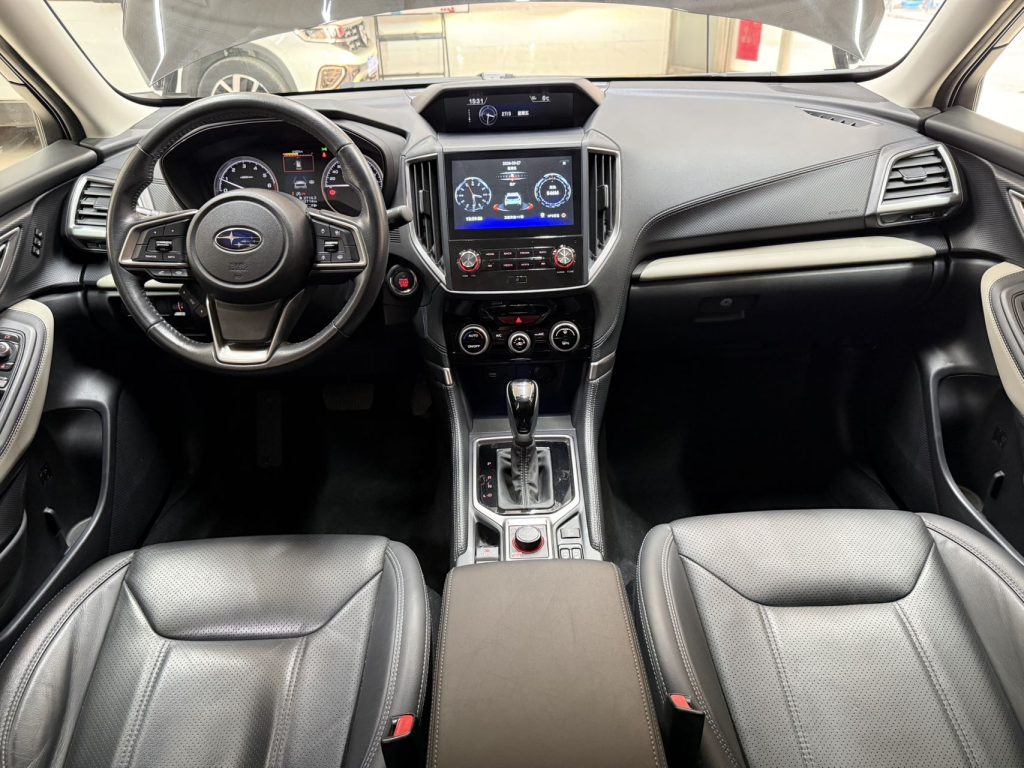 Subaru Forester, 2022 модельный год, 2.0i AWD, версия Luxury с EyeSight - AUTO STAR