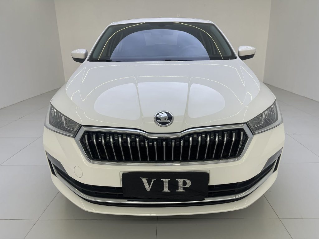 Skoda Rapid, 2020 г. выпуска, 1,5 л, автоматическая коробка передач, стандартная комплектация - AUTO STAR