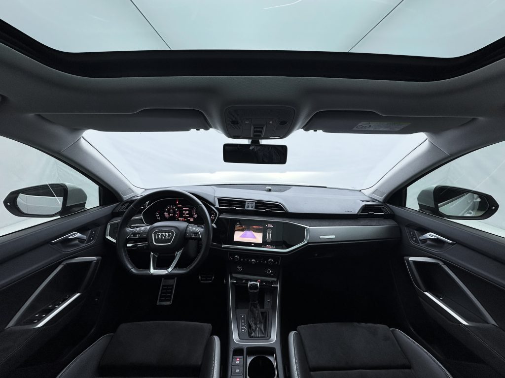 Audi Q3 2021 модельного года 35 TFSI версия «Sporty» - AUTO STAR