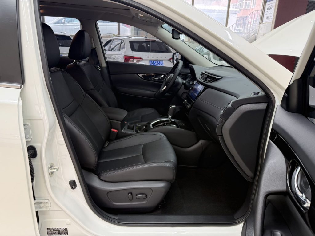 Nissan X-Trail, 2022 модельный год, обновленная версия, 2,0 л, передний привод, версия «Smart Connect Premium» - AUTO STAR