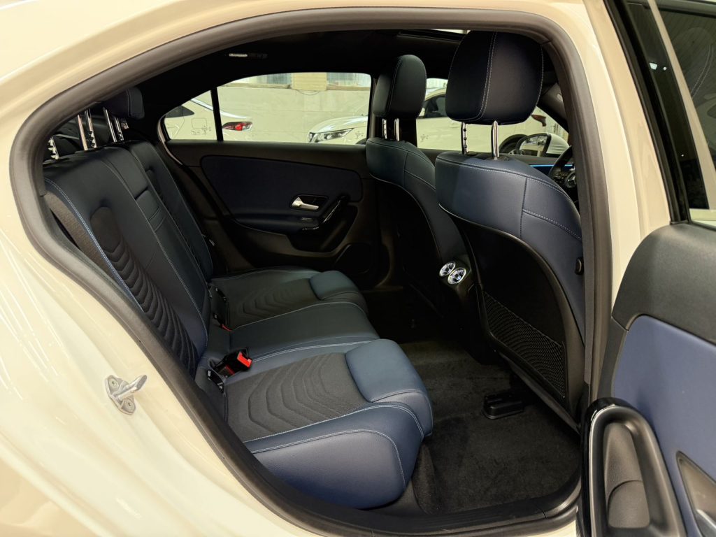 Mercedes-Benz A-класс, 2022 модельный год, A180L - AUTO STAR