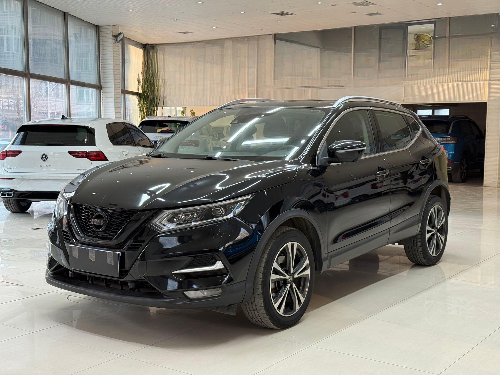 Nissan QASHQAI,  2022 г. выпуска, 2,0 л, CVT, XV Prem. Luxury Edition