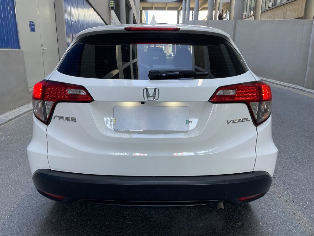 Honda Vezel, 2022 г. выпуска, 1,5 л, CVT, версия Elite Smart Enjoy - AUTO STAR