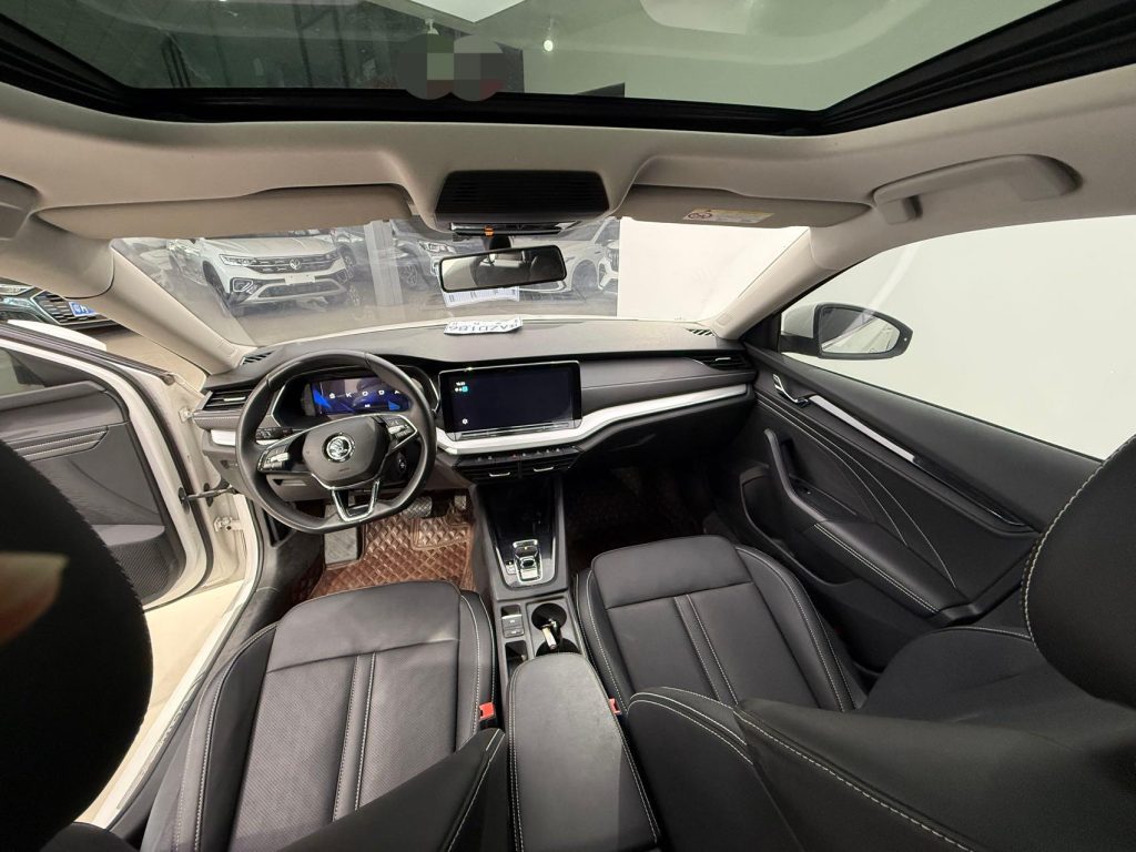 Skoda Octavia PRO 2021 года, TSI280 Premium - AUTO STAR