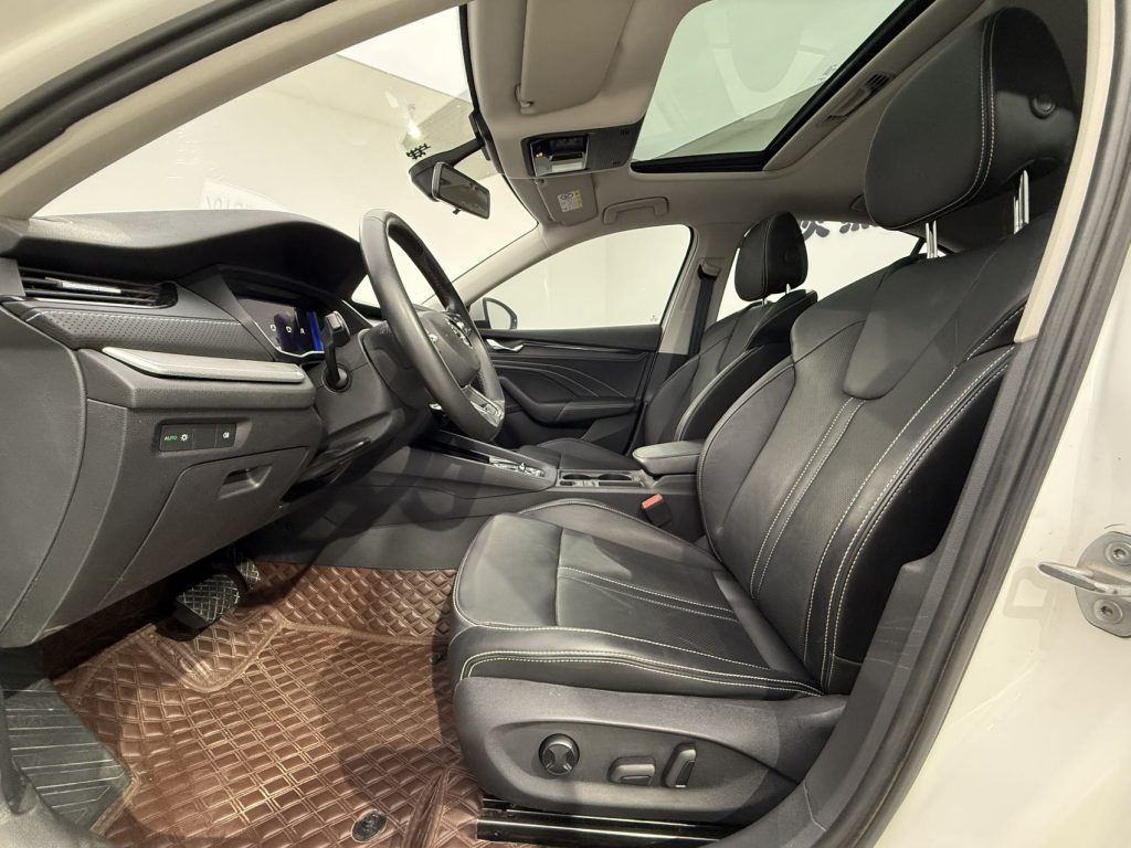 Skoda Octavia PRO 2021 года, TSI280 Premium - AUTO STAR