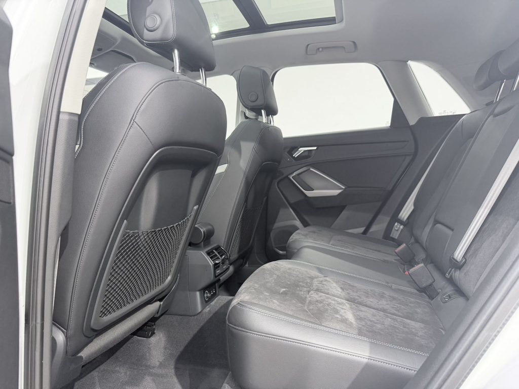 Audi Q3 2021 года, версия 35 Sport - AUTO STAR