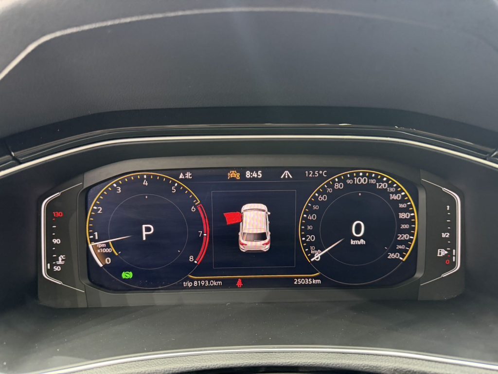 Volkswagen T-ROC 2022 модельный год 280TSI DSG 2WD Comfort PLUS - AUTO STAR