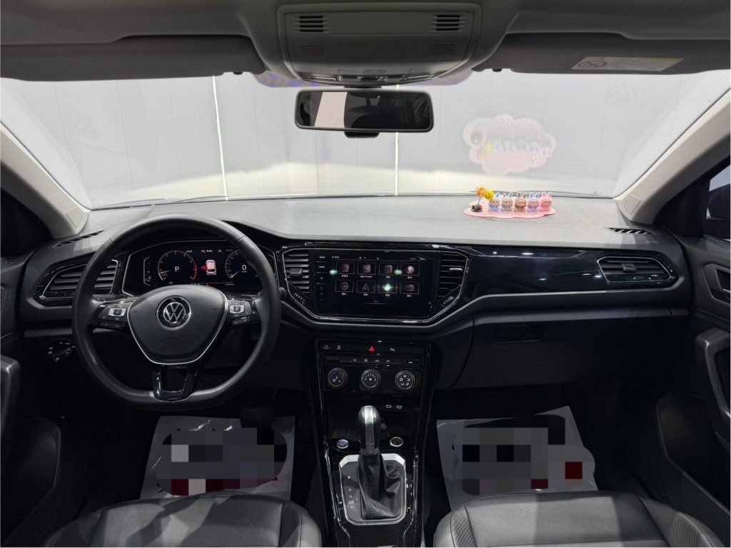 Volkswagen T-ROC 2022 модельный год 280TSI DSG 2WD Comfort PLUS - AUTO STAR