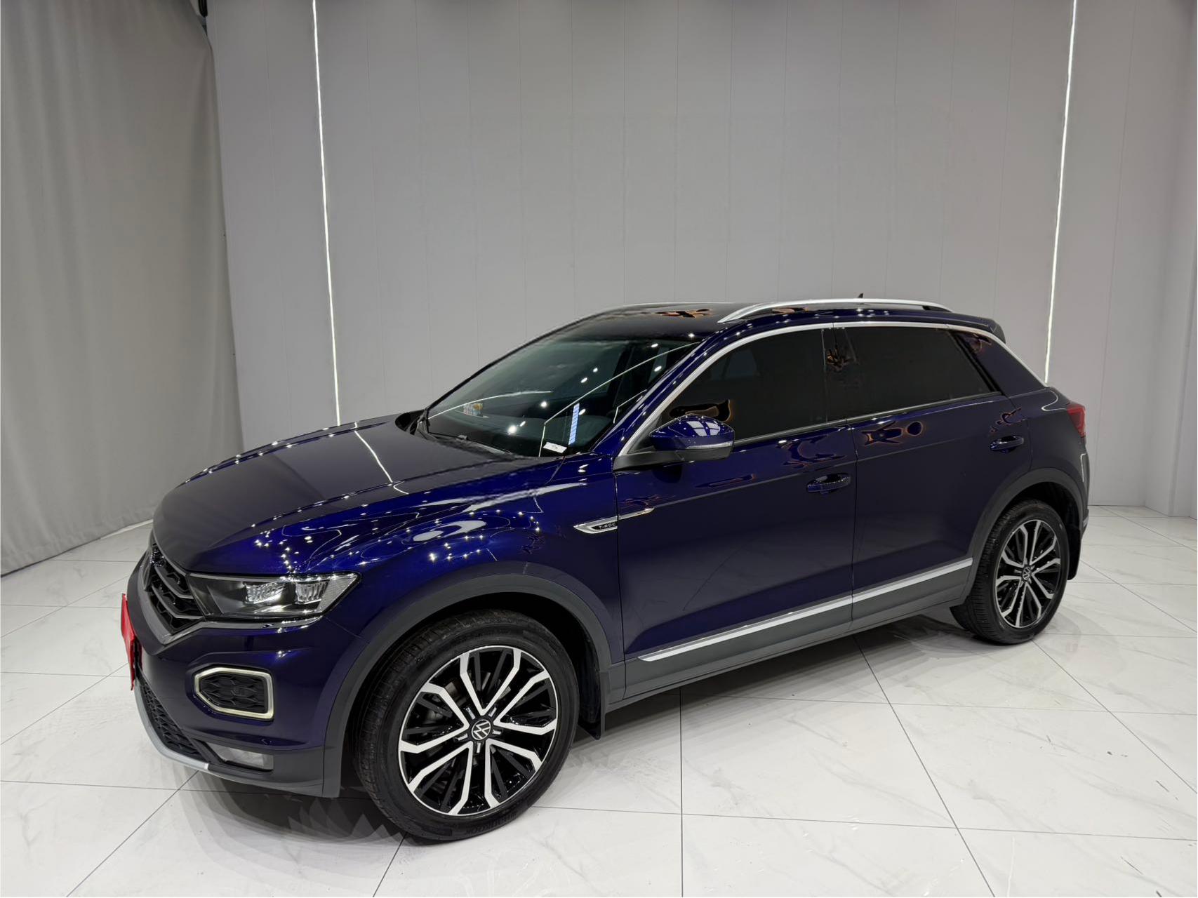 Volkswagen T-ROC 2022 модельный год  280TSI DSG  2WD  Comfort PLUS