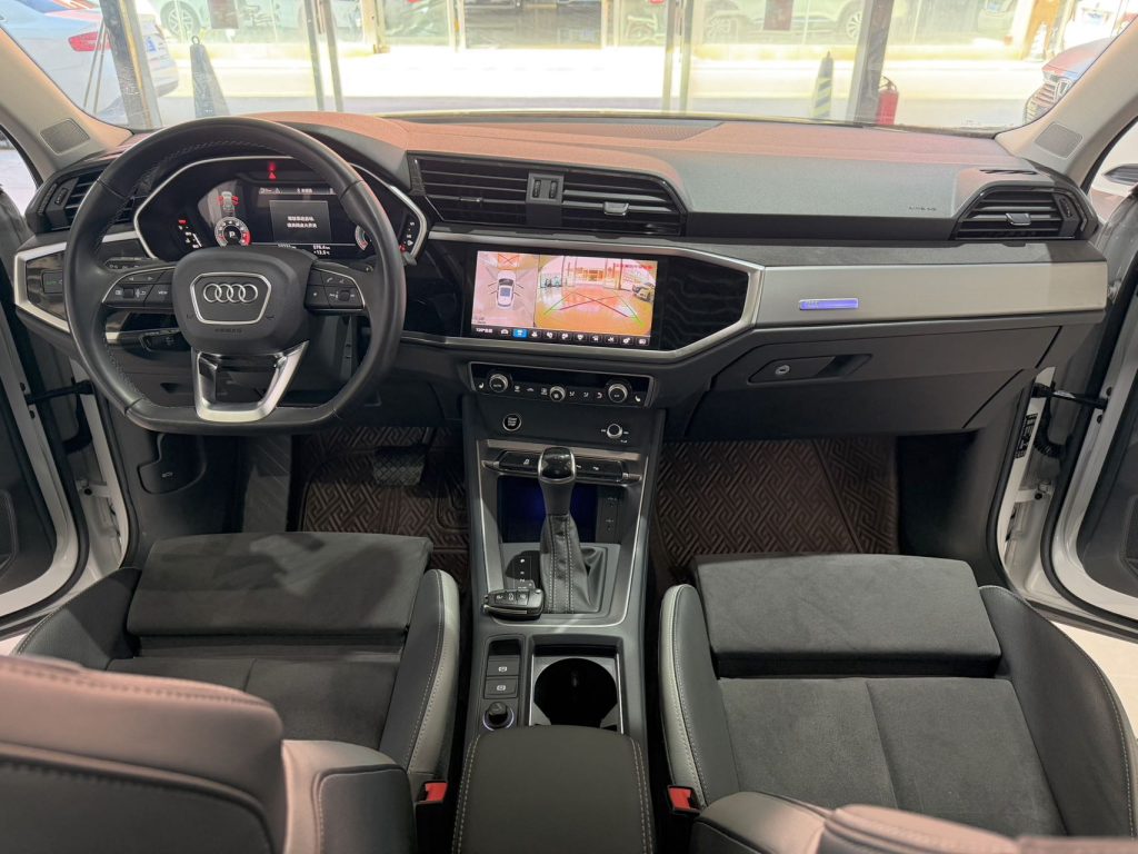 Audi Q3 2022 модельного года 35TFSI Sport - AUTO STAR